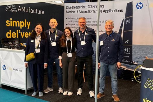 Members of the HP and AMufacture teams